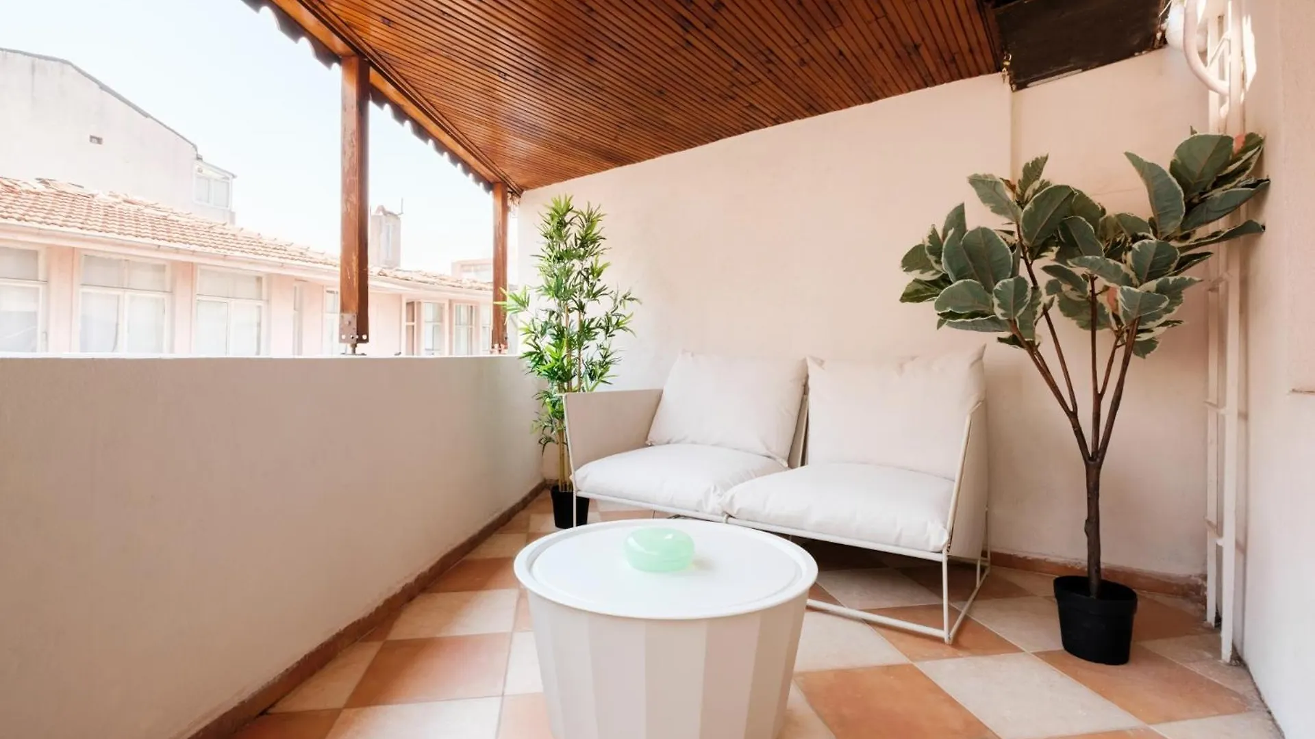 Cozy And Classy Flat Near Taksim Square In Beyoglu Apartment Istanbul 0*,